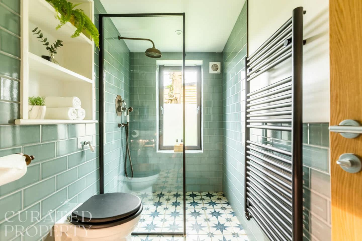 Stunning 5 Bedroom New Build With Amazing Views! Bath Bagian luar foto